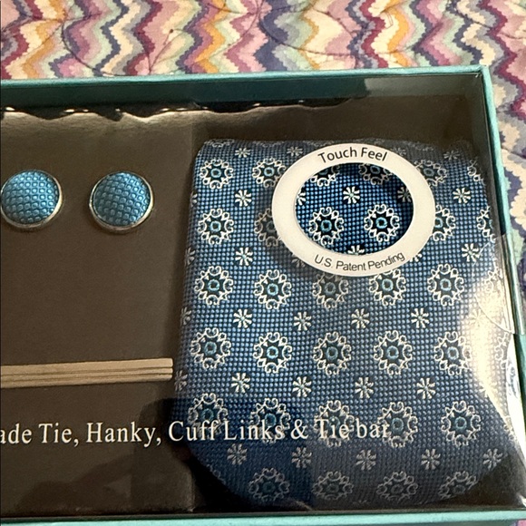 Alexander Julian Blue Patterned Tie Set - Picture 3 of 5